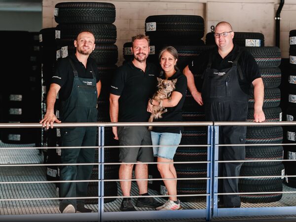 Team der Pneuhaus Feustle AG, Eschlikon